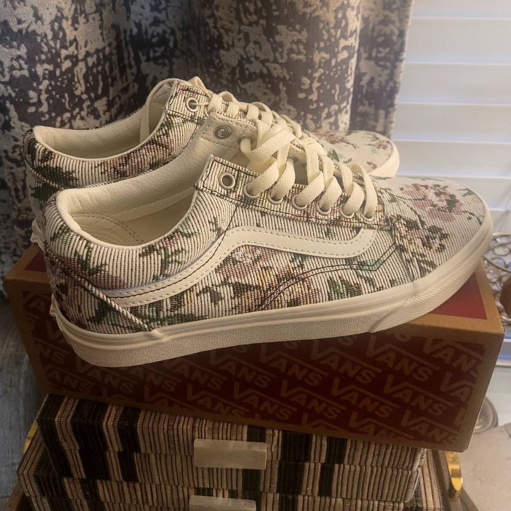 Vans Floral Tapestry Marshmall Sneakers